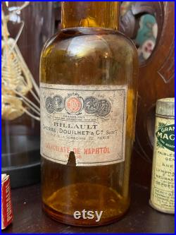 Ancien flacon ambré d'apothicaire par Billault and Cie, circa 1900 Cabinet de curiosités, médicament vintage, médecine Belle Epoque