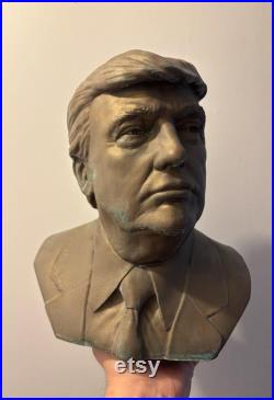 Buste Donal Trump old bronze effect