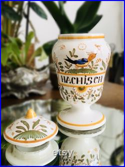 Cabinet de curiosité Vintage Pot à Pharmacie HACHISCH en Faïence décor Moustiers, signé, fait main, herboriste Médicinal France