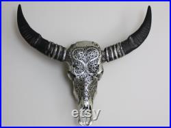 Crâne de buffle, crâne réel gravé, crâne sculpté à la main, décoration de restaurant, décor de Mancave, décoration de cheminée, vrai crâne de vache