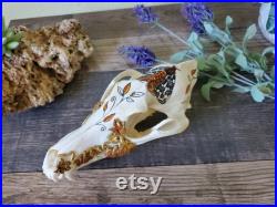 Dessin personnalisé encré Tiger Moth Dessin Vrai Beau Crâne de Coyote Citrouilles sculptées et feuilles Métaphysique