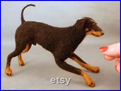 Doberman Pinscher aiguille feutrée chien miniature personnalisé réplique de chien Dobermann laine réplique cadeau d art de collection pour l amoureux des chiens Toy Manchester