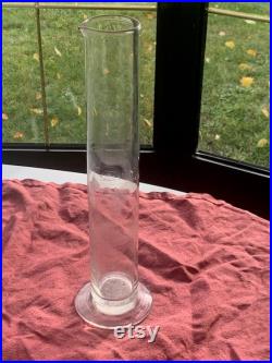 Éprouvette ancienne de 500 ml en verre avec graduation gravée main