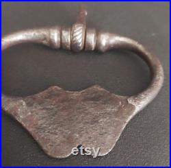 Heurtoir de porte fer forgé époque XVIIème petit modèle