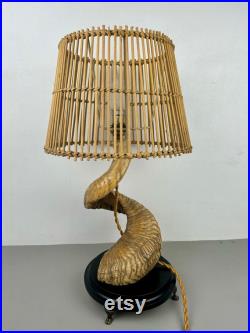 Lampe Corne de Bélier. Cabinet de Curiosités. Taxidermie Vintage