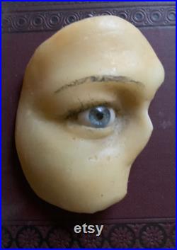 Moulage médical en cire antique Prothèse faciale avec il de verre Gothique Cabinet de curiosité Bizarrerie Cabinet de curiosité