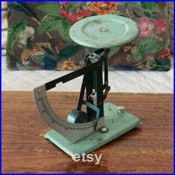 Pèse-lettres ancien à balancier Production Posso Circa 1940