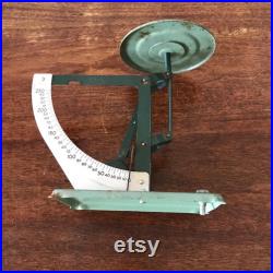 Pèse-lettres ancien à balancier Production Posso Circa 1940