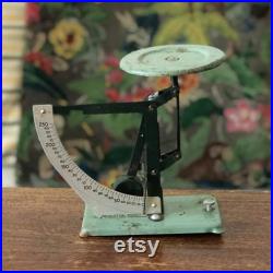 Pèse-lettres ancien à balancier Production Posso Circa 1940