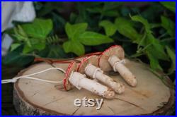 Petite amanite tue-mouches suspension pour cabinet de curiosités decoration sorcière funghi fungi champignon mushroom céramique moody