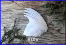 Preserved Willow Ptarmigan White Nordic Partridge Grouse Wing, Taxidermy, Smudging Wand Crafting Material, Rustic Cabin Wedding Decor