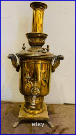 Samovar tres ancien parvenu au Maroc depuis la Russie